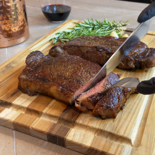 Cut the reversed seared steak