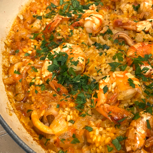 A image of easy seafood paella dish for our easy seafood paella dish