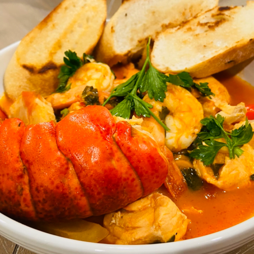 Easy lobster cioppino feature image