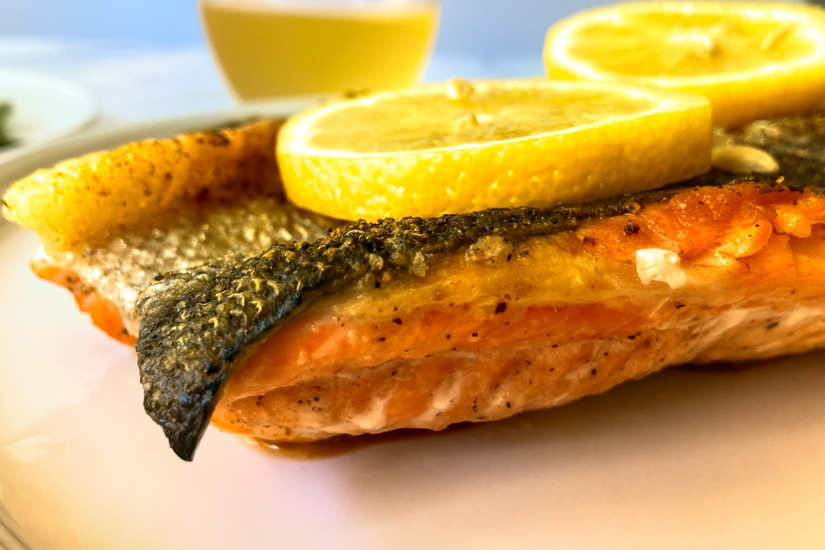 Crispy Skin Salmon: Easy, Flavorful, and Restaurant-Worthy