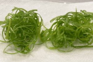 Make the Green Onion Curls for Instant Noodle Upgrade That Tastes Like Restaurant Ramen